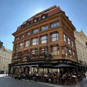 Dum U Cerne Matky Bozi Kubisticka Trasa Mapamatky