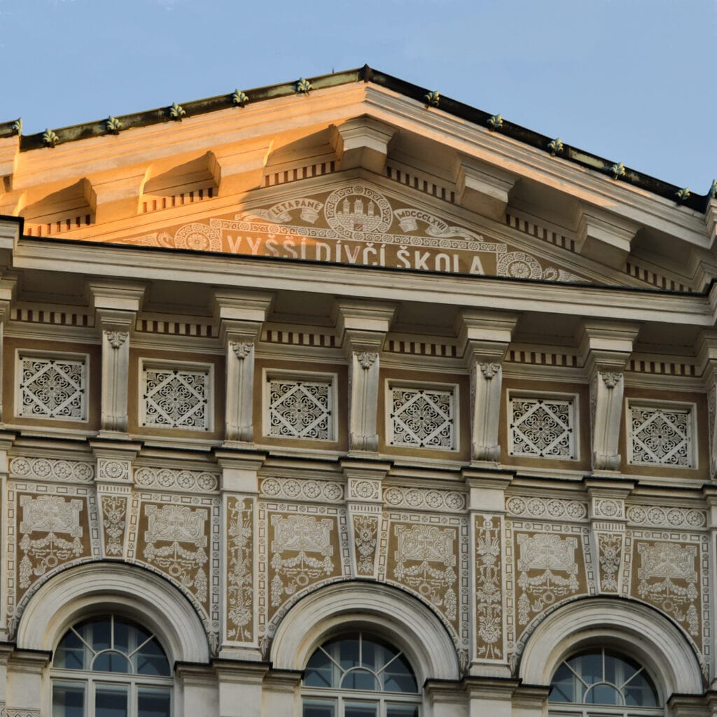 Vyšší Dívčí Škola V Praze