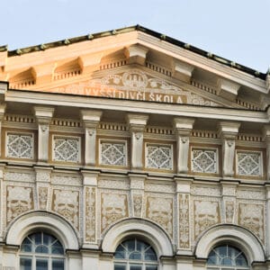 Vyšší Dívčí škola V Praze