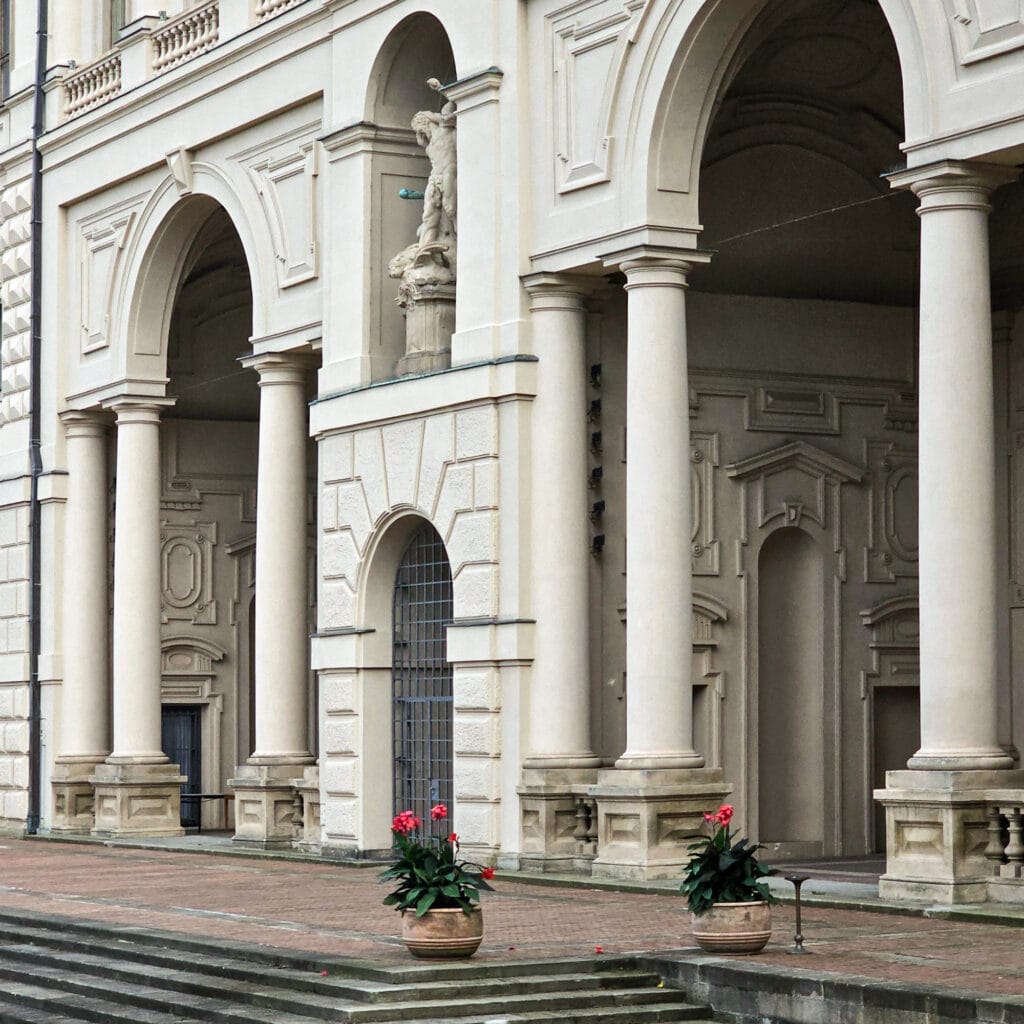 Černínský Palác 6