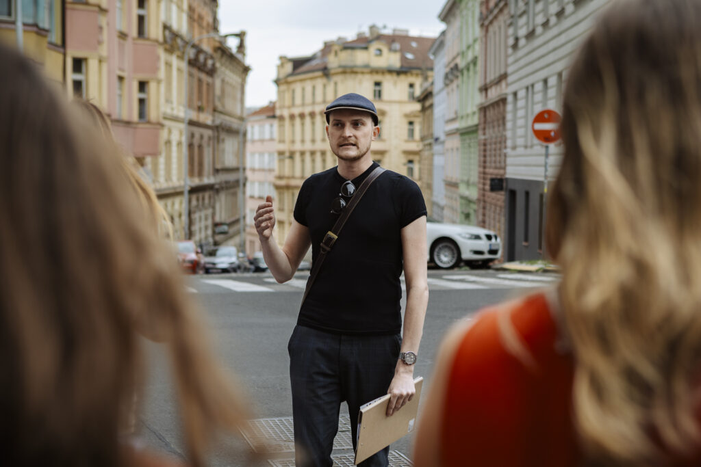 Procházka vinohrady rondokubismus 6